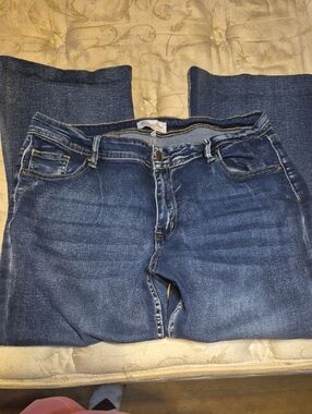 BAMBOO Women's Dark Blue Stretch Jeans Hemmed To Be Shorter